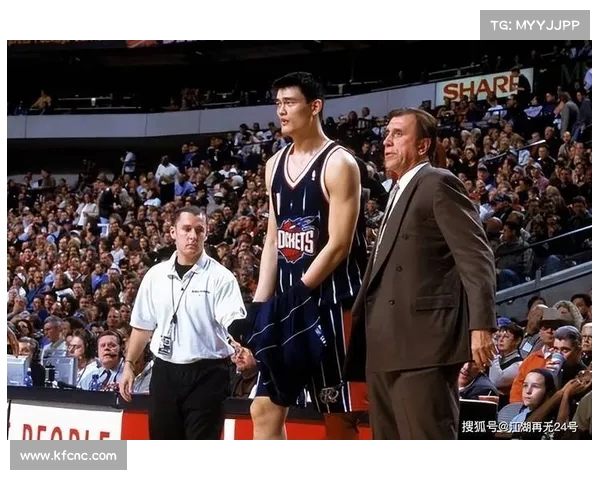 姚明宣布退役正式告别NBA生涯:感谢球迷支持与团队陪伴 姚明宣布退役正式告别NBA生涯:感谢球迷支持与团队陪伴